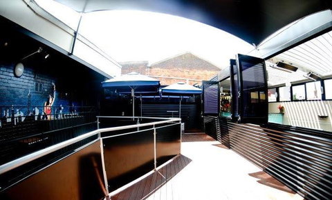 Star Bar Cafe & Hotel - Tourism TAS 4