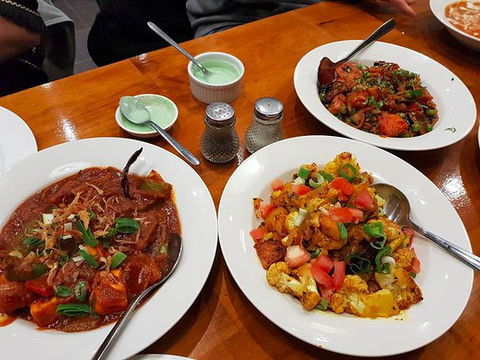 Aman Indian Restaurant - Tourism TAS 0