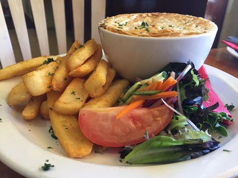 DJ’s Bistro - Hobart Tourism 0