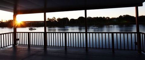 The Rock Bar And Grill - Hobart Tourism 4