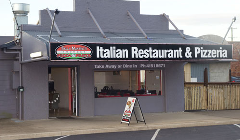 Bella Martino’s Italian Restaurant & Pizzeria - Hobart Tourism 3
