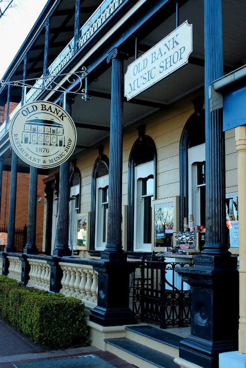 Old Bank Restaurant & Bar - Hobart Tourism 3