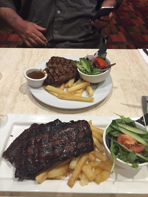 Airport Tavern - Hobart Tourism 14