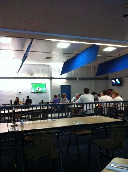 Jabiru Sports & Social Club Incorporated - Hobart Tourism 6