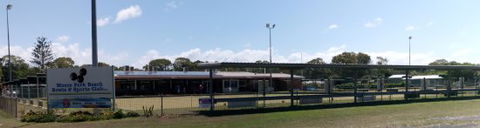 Moore Park Beach Bowls & Sports Club - Hobart Tourism 1