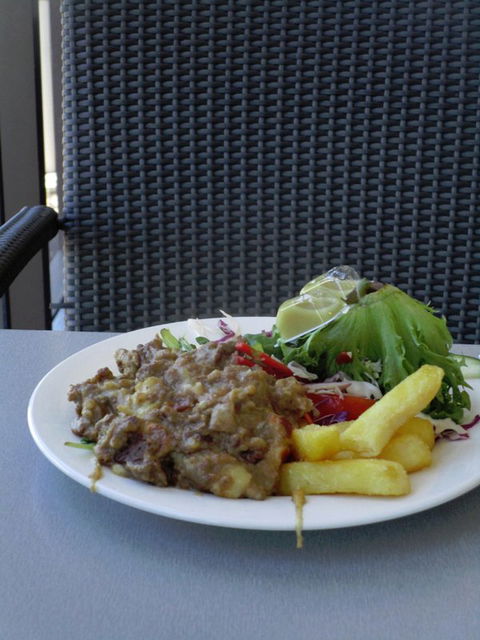 Nanango RSL Memorial Services Club - Hobart Tourism 6