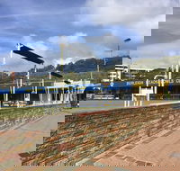 Burleigh Heads Bowls Club - Hobart Tourism