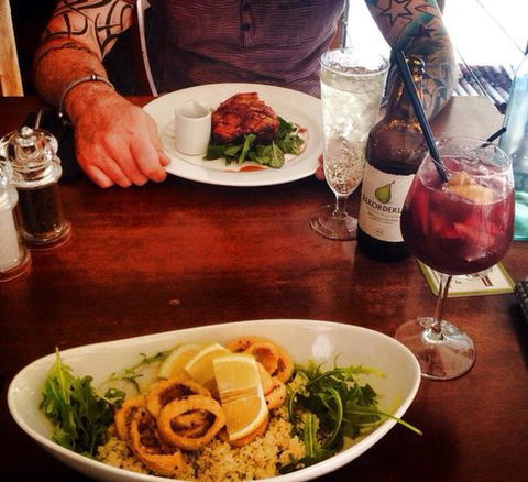 Sticks & Stones Woodfired Pizza - Hobart Tourism 0