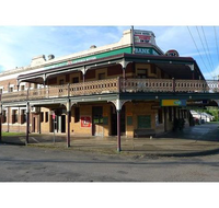 Bank Hotel Dungog - Hobart Tourism