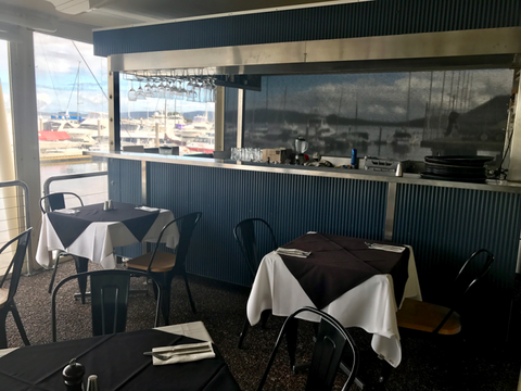 The Deck Cafe, Restaurant & Bar - Tourism TAS 2