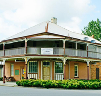 The Victoria Hotel Hinton - Tourism TAS