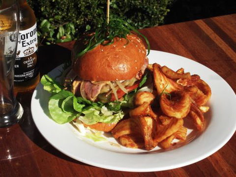 The Bunker Bar & Bistro - Hobart Tourism 3
