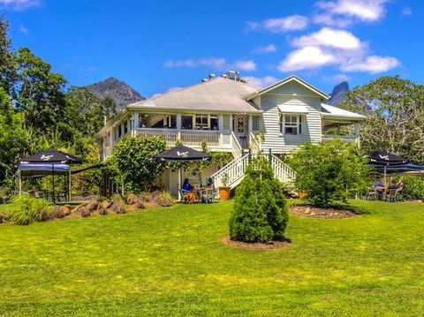 Mavis’s Kitchen & Cabins - Hobart Tourism 0