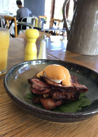 Cafe Macquarie - Hobart Tourism 11