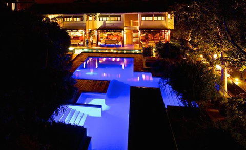 The Deck Poolside Bar & Restaurant - Hobart Tourism 8