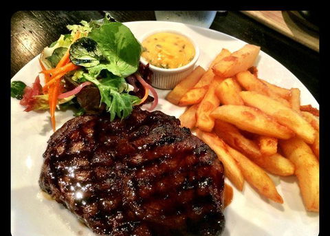 Jackpot Dining - Tourism TAS 11