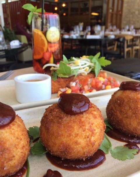 Three Monkeys Coffee & Tea House - Hobart Tourism 13