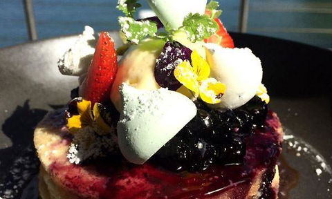 Three Monkeys Coffee & Tea House - Hobart Tourism 6