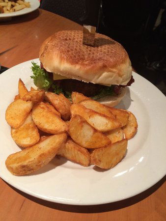 Carlyle Hotel Bistro - Tourism TAS 0