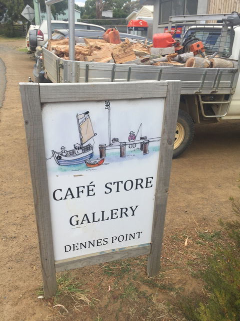 Jetty Cafe & Produce Store - Hobart Tourism 5