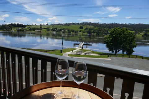 Rosevears Hotel - Hobart Tourism 0