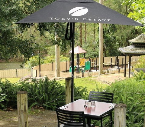 Meze Me Grove - Tourism TAS 6