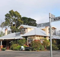 Radio Springs Hotel - Tourism TAS