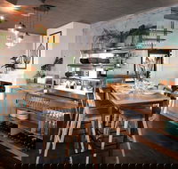 Cook  Mason - Hobart Tourism