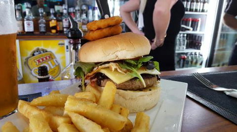 Burlington Hotel Bunbury - Hobart Tourism 0
