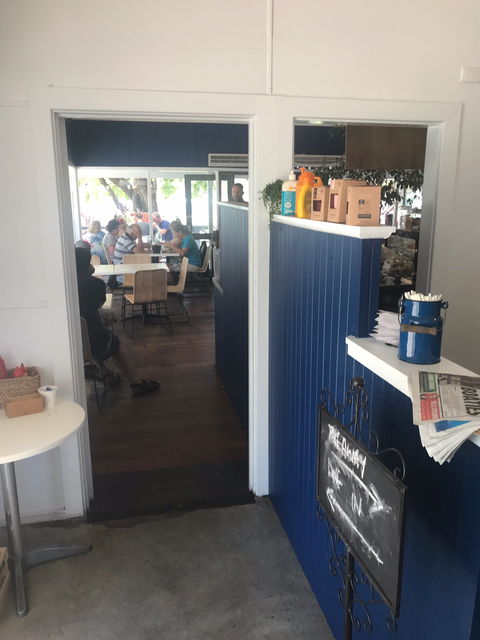 Emu Point Cafe - Hobart Tourism 6