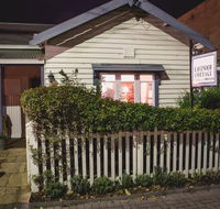 Lavender Cottage - Hobart Tourism
