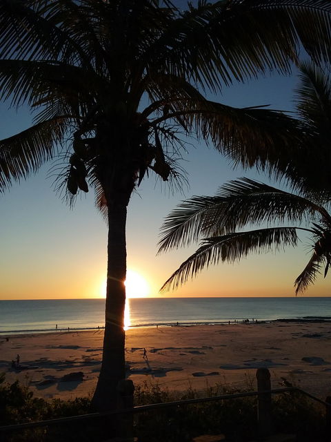 Sunset Bar And Grill - Tourism TAS 4