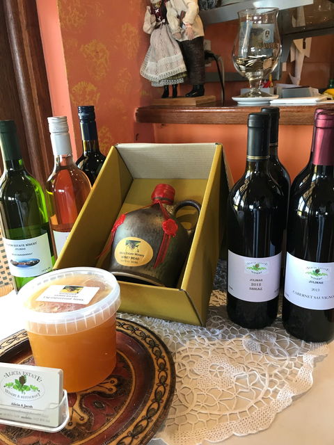 Alicia Estate Winery & Restaurant - Hobart Tourism 6