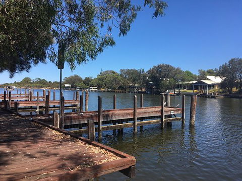 Pelicans Cafe On The Murray - Hobart Tourism 0
