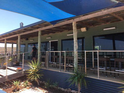 Shark Bay Ocean Park Aquarium - Hobart Tourism 0