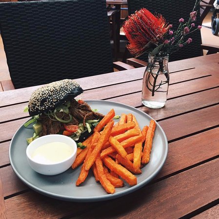 Wellstead Cafe And Restaurant - Hobart Tourism 0