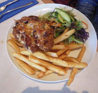 Beach Hotel - Hobart Tourism