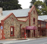 Magnums Bistro at Hotel McLaren - Hobart Tourism