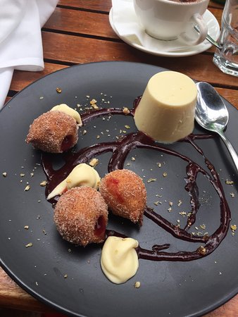 Red Poles Restaurant - Hobart Tourism 0