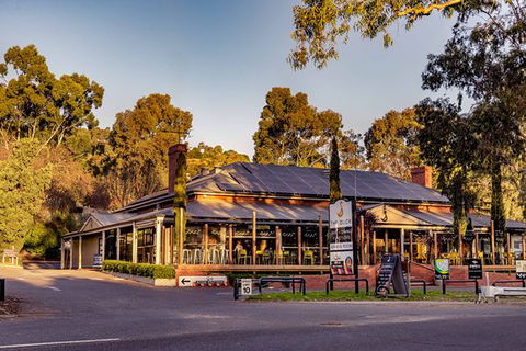 The Duck Inn - Hobart Tourism 0