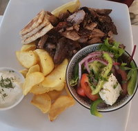 Yanni's Taverna - Tourism TAS