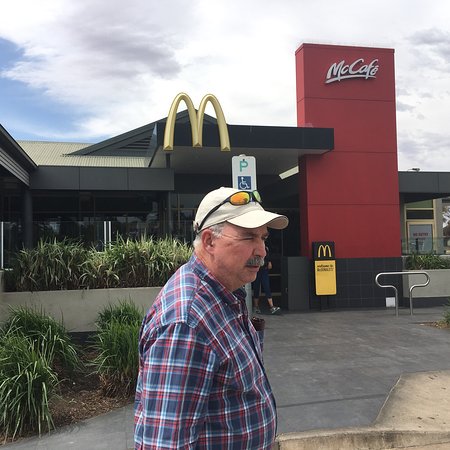 Mcdonald's - Hobart Tourism 0