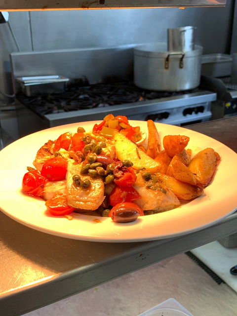 Trattoria Lungomare - Hobart Tourism 16
