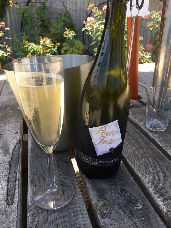 Barristers Block Cellar Door - Hobart Tourism 0