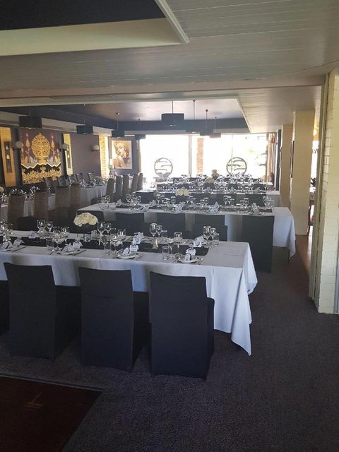 Oliver's Bar & Bistro - Hobart Tourism 1