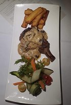 Oliver's Bar & Bistro - Hobart Tourism 4
