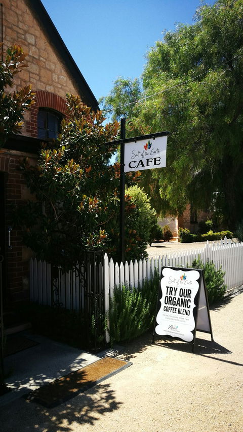 Salt Of The Earth Cafe And Gallery - Hobart Tourism 4