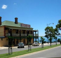 Streaky Bay Hotel - Hobart Tourism