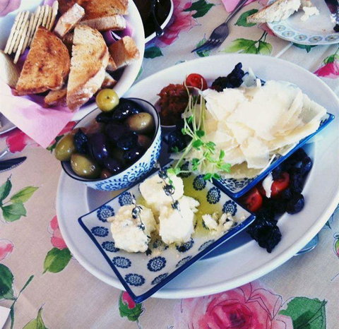 Brinx Deli - Tourism TAS 4