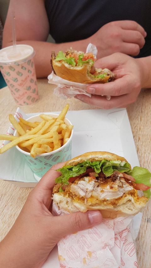 Betty's Burgers & Concrete Co. - Hobart Tourism 3